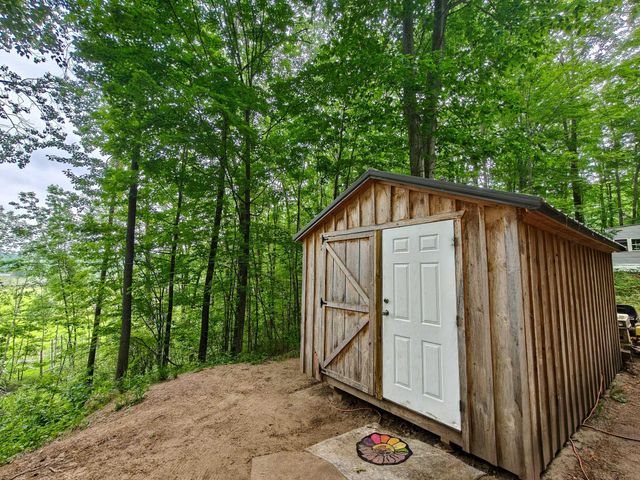 10654 Alpine Drive, Lake, MI 48632