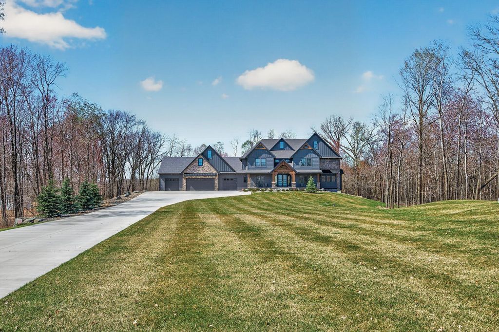 4647 145th Avenue NE, Ham Lake, MN 55304 — exterior