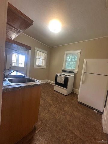 609 N 15th Street, Mcallen, TX 78501