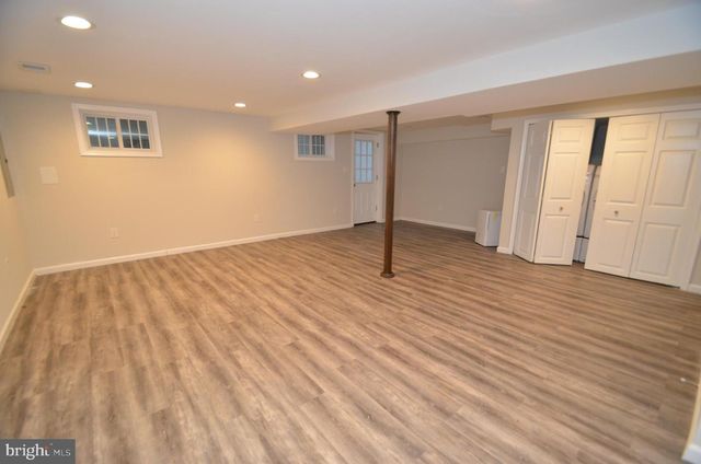 5200 KINGS PARK DR, Springfield, VA 22151