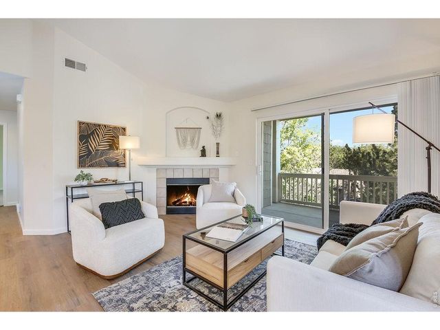 5225 white willow Dr A-230, Fort Collins, CO 80528