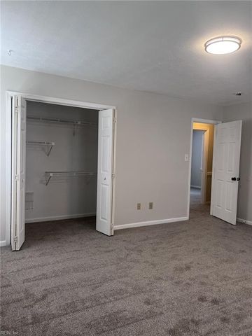 724 Pilot House DR, Newport News, VA 23606