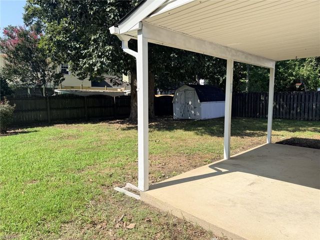 724 Pilot House DR, Newport News, VA 23606