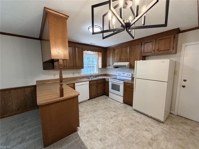724 Pilot House DR, Newport News, VA 23606