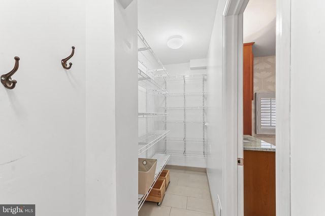 1505 SUNNYHILL LN, Havertown, PA 19083