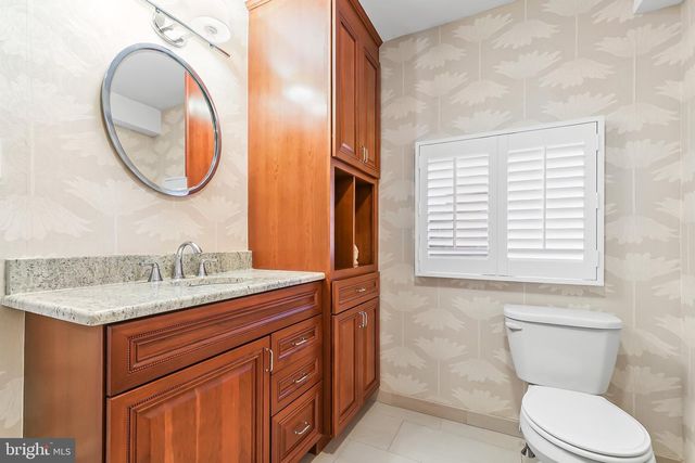 1505 SUNNYHILL LN, Havertown, PA 19083