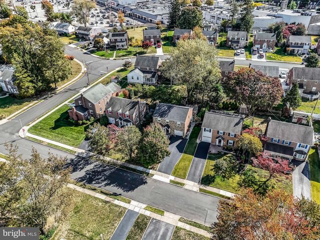 1505 SUNNYHILL LN, Havertown, PA 19083