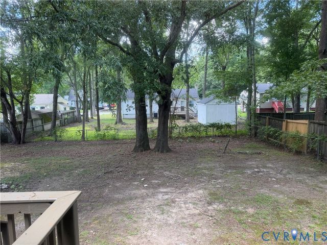4706 Glen Tara Dr, Midlothian, VA 23112