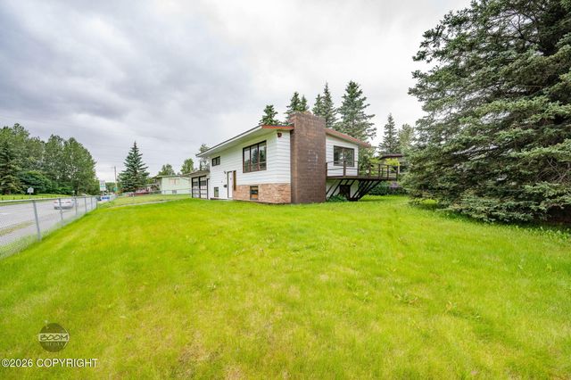 7007 E 16th Avenue, Anchorage, AK 99504