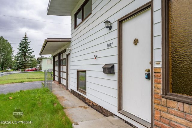 7007 E 16th Avenue, Anchorage, AK 99504