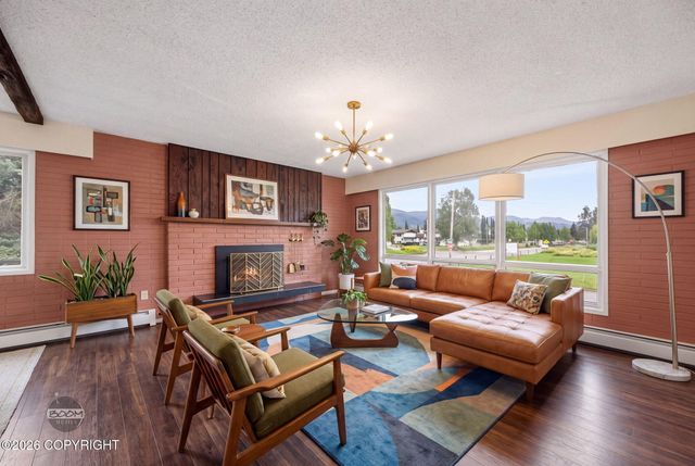 7007 E 16th Avenue, Anchorage, AK 99504