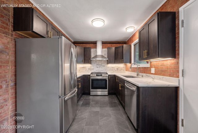 7007 E 16th Avenue, Anchorage, AK 99504