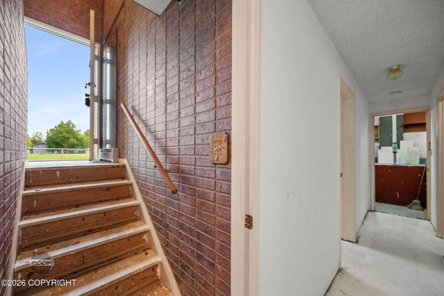 7007 E 16th Avenue, Anchorage, AK 99504