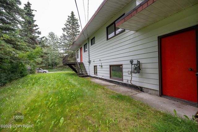 7007 E 16th Avenue, Anchorage, AK 99504
