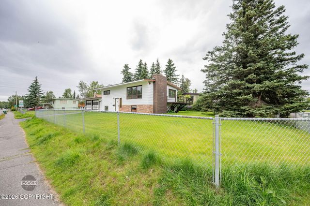 7007 E 16th Avenue, Anchorage, AK 99504