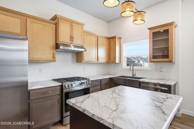 708 PROMENADE DRIVE, Columbia, MO 65202