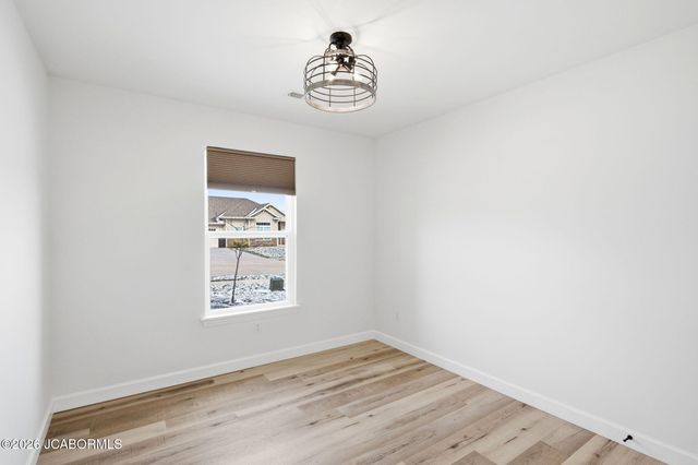 708 PROMENADE DRIVE, Columbia, MO 65202