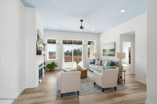 708 PROMENADE DRIVE, Columbia, MO 65202