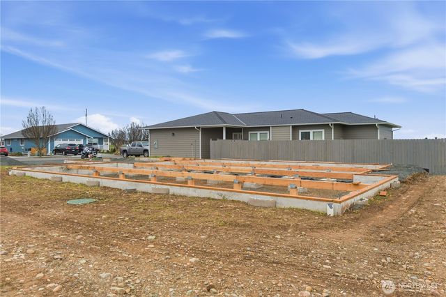 31 Marlo Loop, Sequim, WA 98382