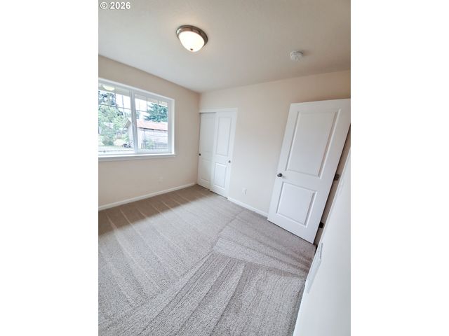 206 Douglas St, Longview, WA 98632