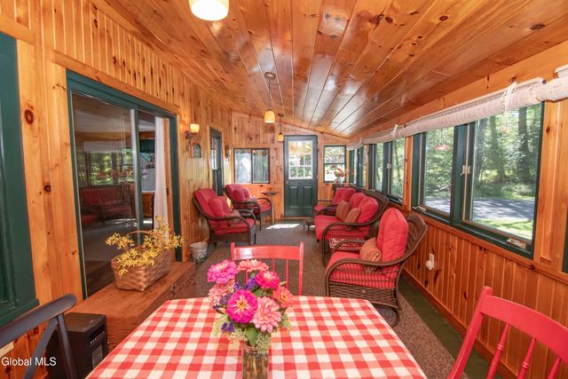 89 Hunt Lake Road, Corinth, NY 12822