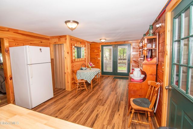 89 Hunt Lake Road, Corinth, NY 12822