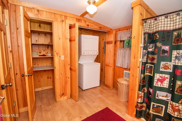 89 Hunt Lake Road, Corinth, NY 12822