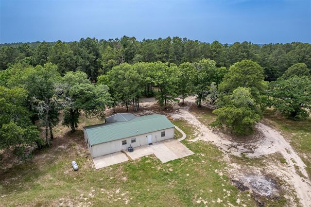14486 Vz County Road 4811, Chandler, TX 75758