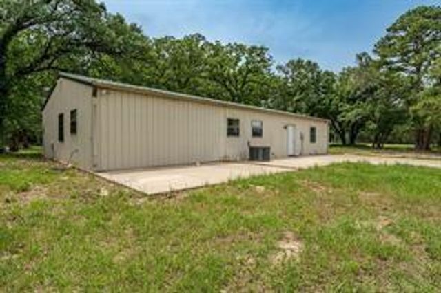 14486 Vz County Road 4811, Chandler, TX 75758