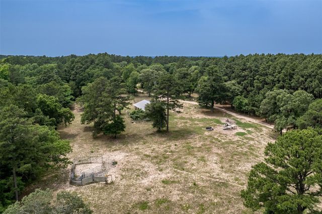 14486 Vz County Road 4811, Chandler, TX 75758