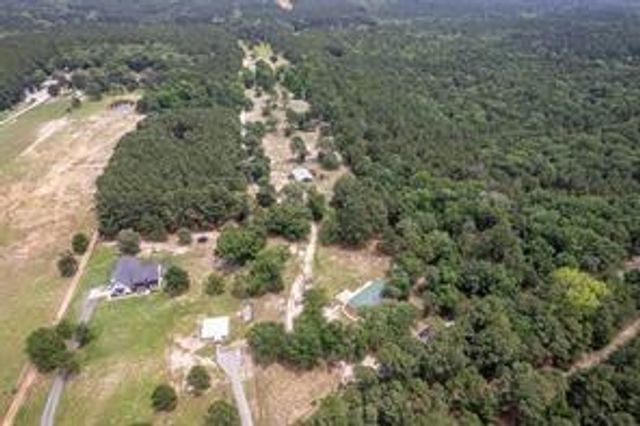 14486 Vz County Road 4811, Chandler, TX 75758