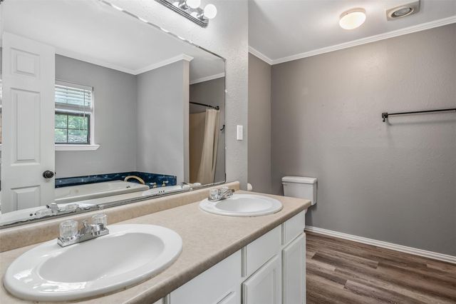 14486 Vz County Road 4811, Chandler, TX 75758