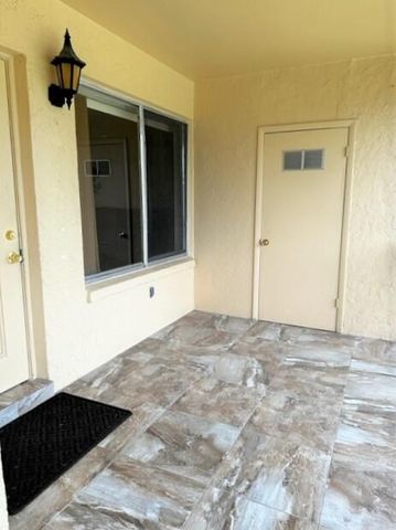 441 Pine Glen Lane D-2, Greenacres, FL 33463