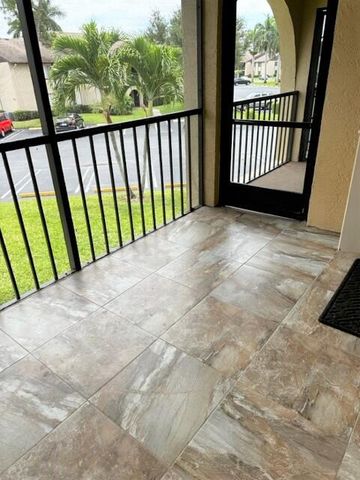 441 Pine Glen Lane D-2, Greenacres, FL 33463