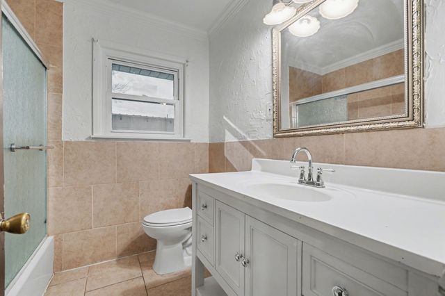 1714 E Union Bower Road, Irving, TX 75061