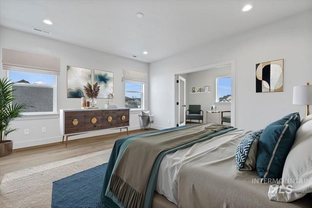 6755 N Ellis Park Ave Alpine, Meridian, ID 83646