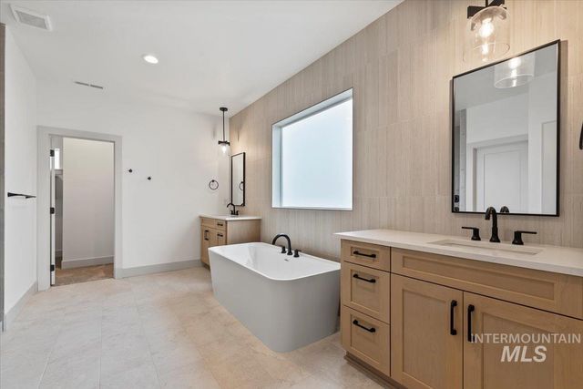 6755 N Ellis Park Ave Alpine, Meridian, ID 83646