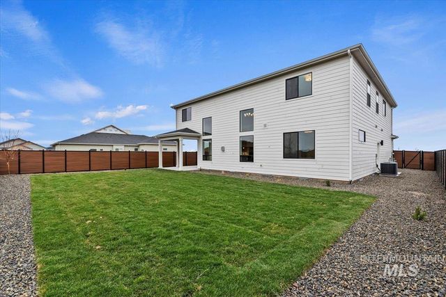 6755 N Ellis Park Ave Alpine, Meridian, ID 83646