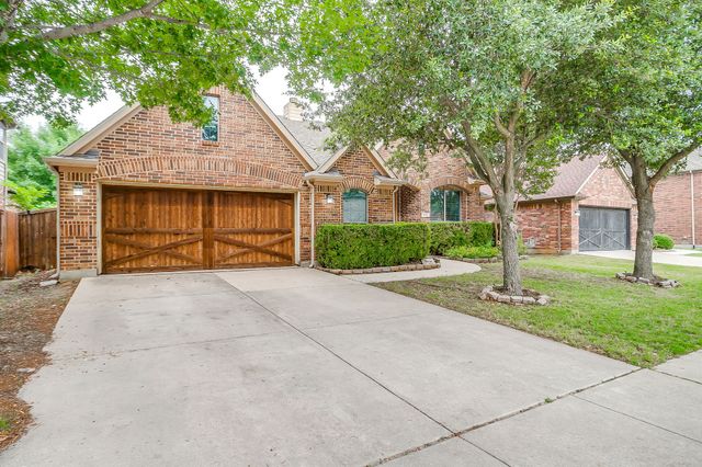 961 Tara Drive, Burleson, TX 76028