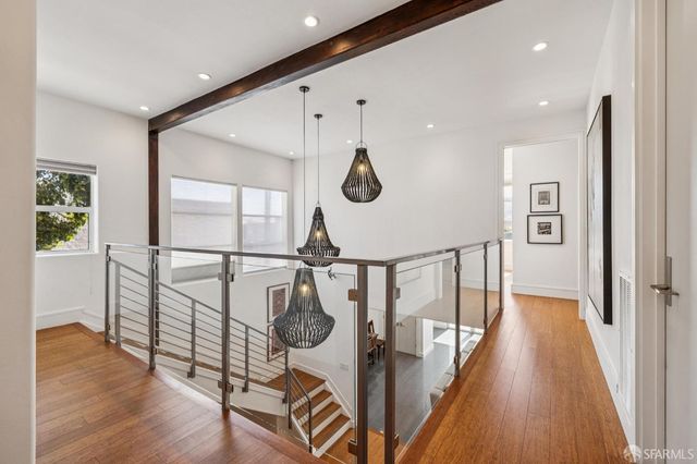 1450 Hawes Street, San Francisco, CA 94124