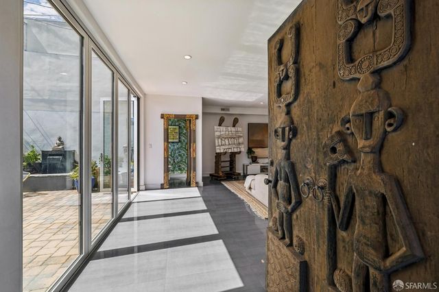 1450 Hawes Street, San Francisco, CA 94124