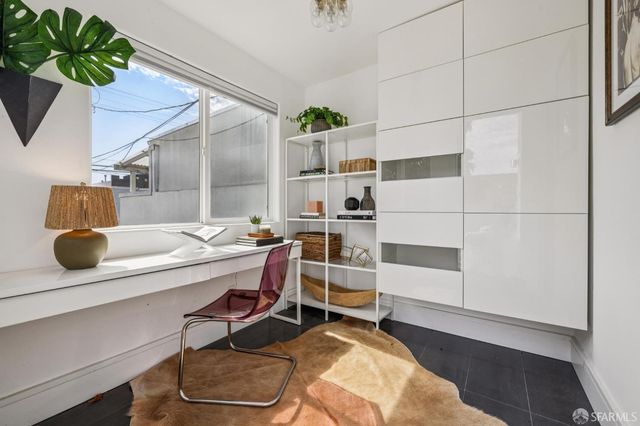 1450 Hawes Street, San Francisco, CA 94124