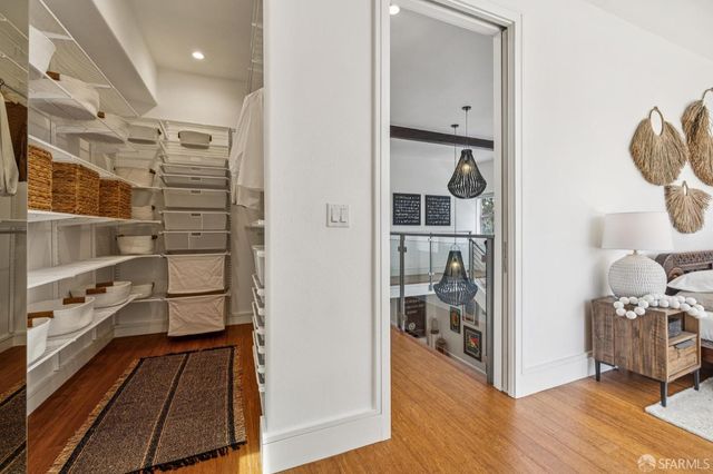 1450 Hawes Street, San Francisco, CA 94124