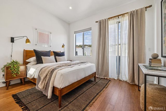 1450 Hawes Street, San Francisco, CA 94124