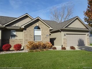 5399 Swan Drive, Burton, MI 48509