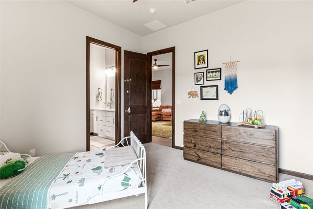 4 Delantera Court, Santa Fe, NM 87506