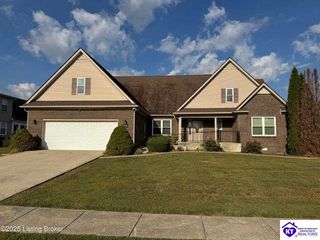 200 Emmaus Circle, Elizabethtown, KY 42701