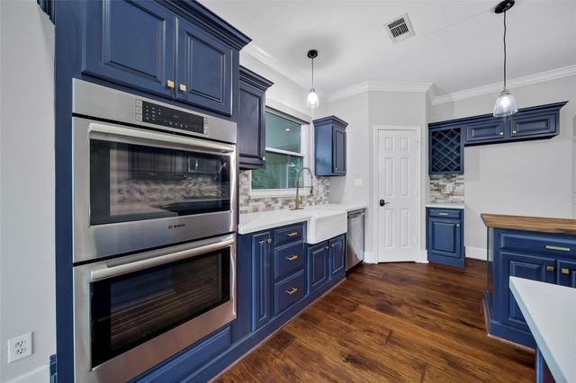 32202 Mink Creek Court, Magnolia, TX 77355