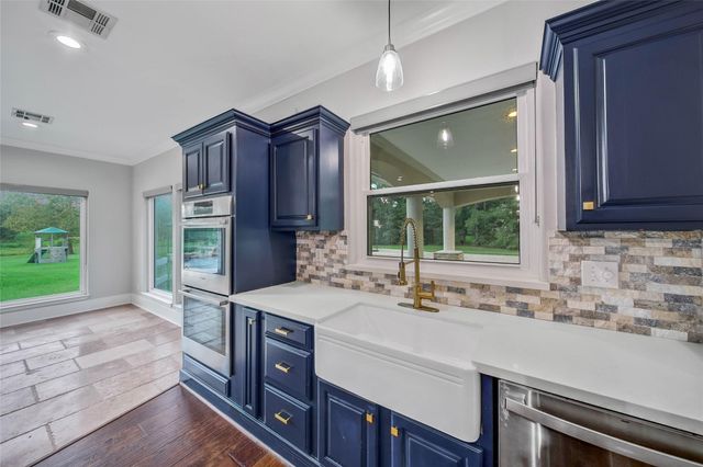 32202 Mink Creek Court, Magnolia, TX 77355