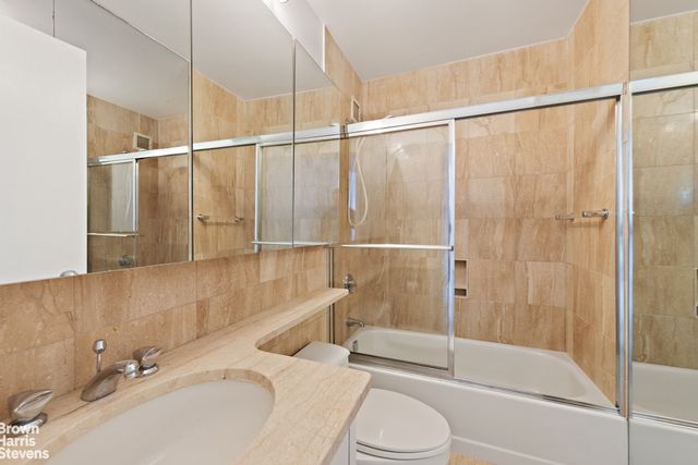 415 E 37th St Apt 21C, New York City, NY 10016